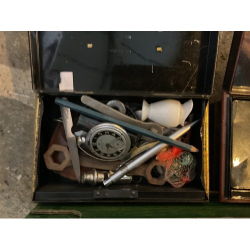 578 - Qty of collectables