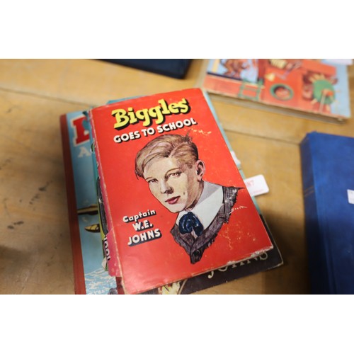 387 - Biggles books, incl 1st edition 'Biggle goes to school' with dust jacket