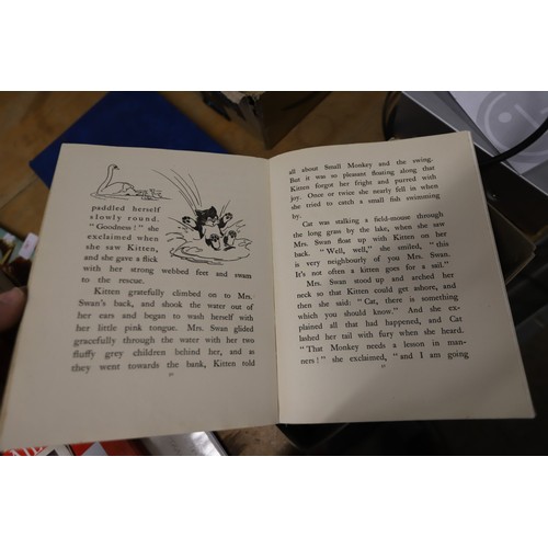 388 - Lawson Woods 1st edition 'merry monkeys' book with 16 colour plates 1946