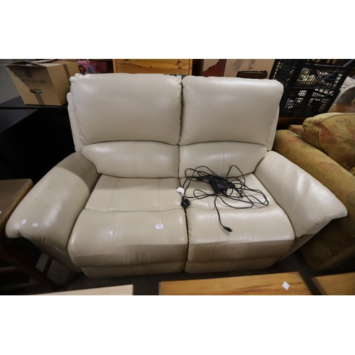 614 - Lazyboy leather reclingin sofa - warranted until 12 noon Tuesday following the above sale