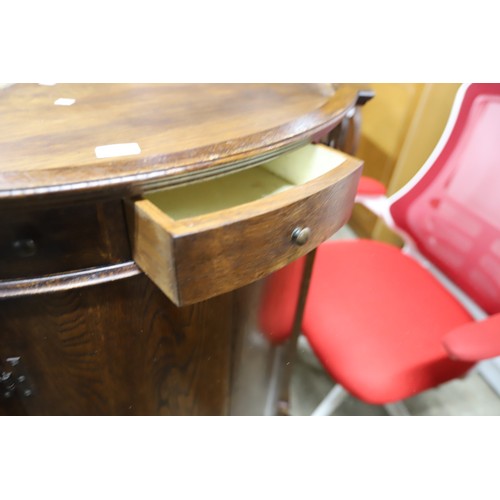 644 - Corner cupboard