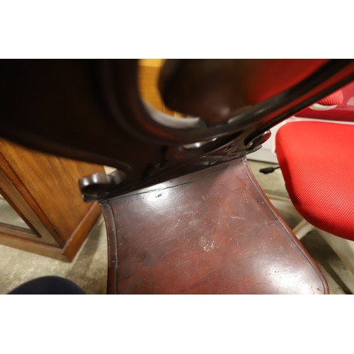 658 - Antique mahogany hall chair