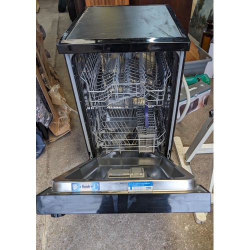 10B - Beko Black Slimline Dishwasher - In Good Order
45cm x 58cm x 85