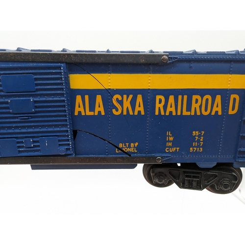 232 - Very Rare Lionel Post War 1959 6464-825 Alaska Railroad Box Car Type 3 O Gage - Note Crack To One Si... 