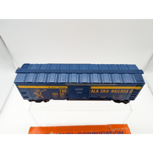 232 - Very Rare Lionel Post War 1959 6464-825 Alaska Railroad Box Car Type 3 O Gage - Note Crack To One Si... 