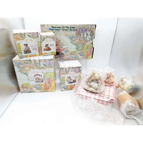 384 - Large Collection Of Members Only Collection Cherished Teddies (6)