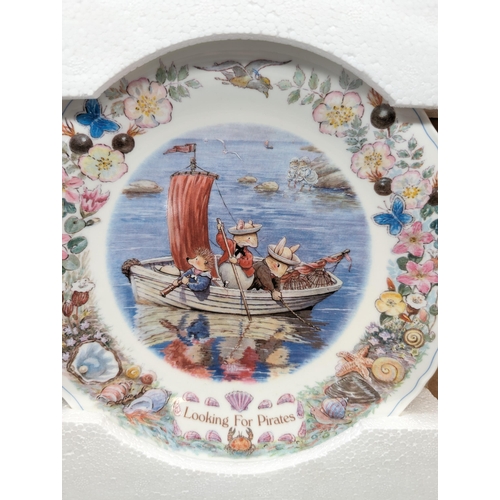 398 - Compton Woodhouse Collectors Plates (7)