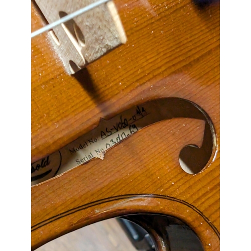 460 - A. Schroetter AsVo604/4 Violin
With Two Bows, Some Mild Cosmetic Scuffs.