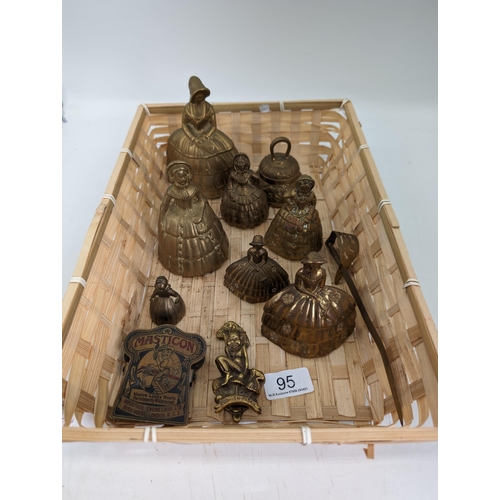 95 - Large Selection Vintage Brass Maid Ornaments And Bells, Plus Cornish Piskie
Largest is 15 x10 
Plus ... 