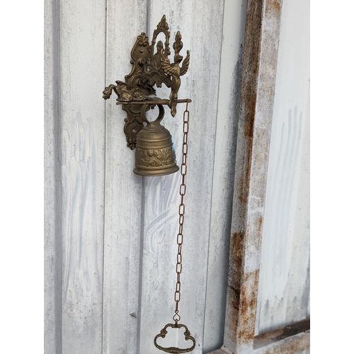 96 - Vintage French Ornate Brass Courtyard / Door Bell Dragon Head Handle, Gargoyles ANd Figural
26cm x 1... 