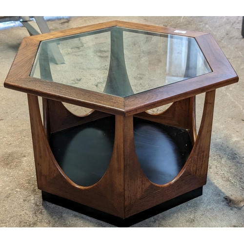 30 - G Plan Mid Century Teak Hexagonal Coffee Table V. B Wilkins
Overall Condition Good - Some Scratches ... 