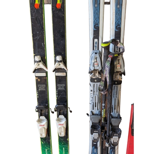 50 - Four Pairs Of Vintage Skis With Bindings

Dynastar, Fischer, Rossignol, Voiki

Used Condition