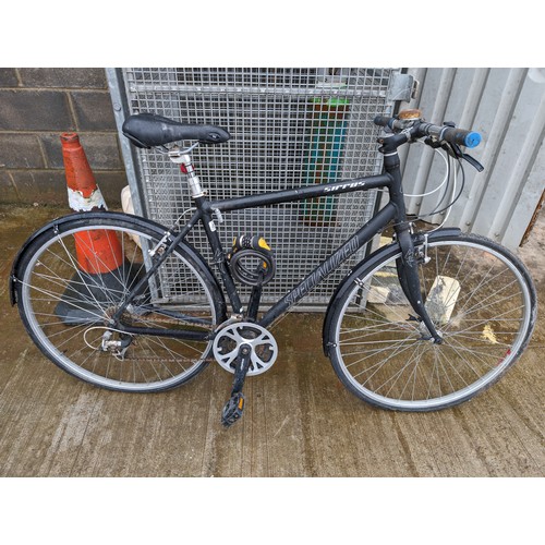 49A - Excellent Sirrus Specialized Hybrid Bicycle - Needs Air in Tyres But Otherwise Seems Very Good - Wou... 