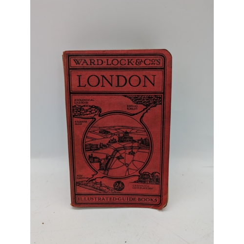 135 - London Hardback Ward Lock and Co's London 1934 Illustrated Guide Book, With Orginal Map