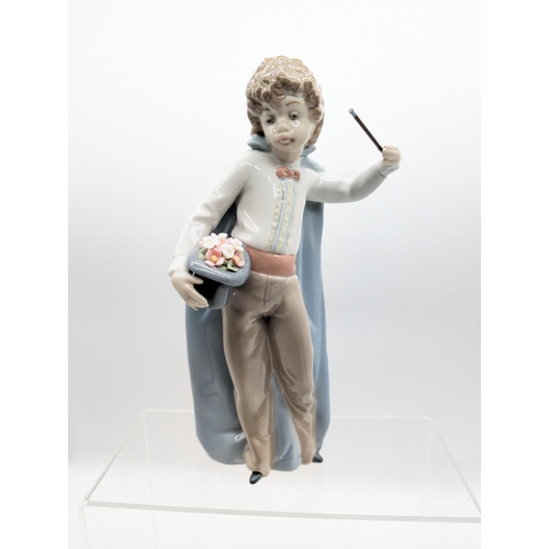 291 - Lladro 5759 Presto Figurine - Excellent Condition No Losses 25cm