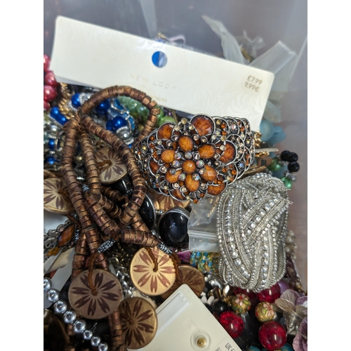 315 - Huge Bundle of Costume Jewellery approx. 8kgs PLUS 10 New Necklaces - Appears in Good Condition - Co... 