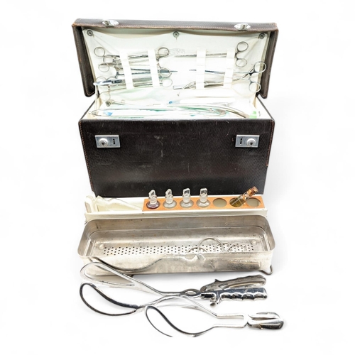 334 - Vintage Travelling Midwives Medical Case Full of Medical Equipment - Including Tools, Umbilical Tyin... 