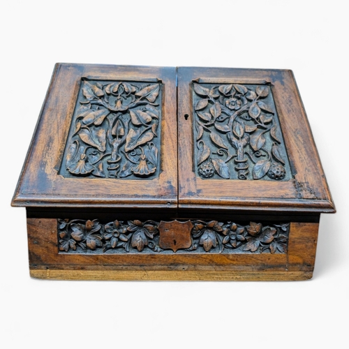 11B - Antique Profusely Carved Oak Desk Box / Letter Holder, Gorgeous Carved Oak Relief Panels With Foliag... 