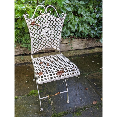 18 - Vintage Cast Iron Garden / Bistro / Folding Table & Chair Set, With Four Chairs (One Needs Repair) 9... 