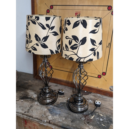 33 - Pair Of New Dunelm Black & White Floral Shade Metal Twist Bedside Lamps - Excellent Condition - 55cm... 