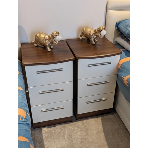 50 - Modern Cream Gloss Bedroom Set - 2 x 3 Drawer Bedside Tables With Matching 3 Drawer Dressing Table -... 