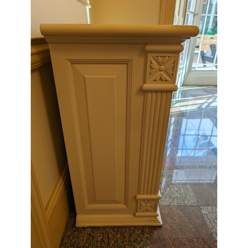 96 - Impressive Bespoke Handmade Corinthian Pillar / Floral Carved Solid Wood Gloss Sideboard With Matchi... 