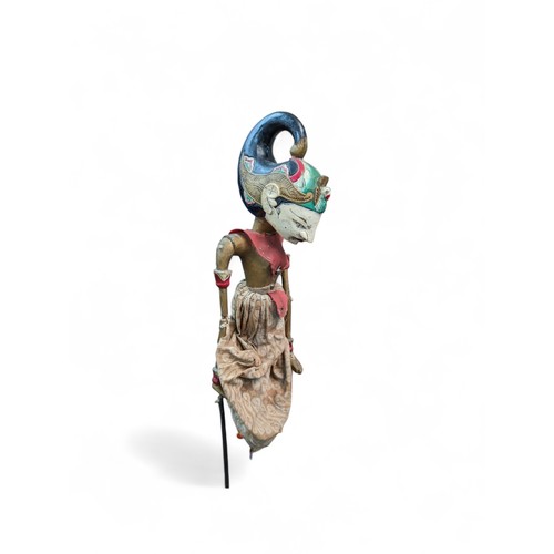 304 - Pair Antique Wayang Golek Java Wooden Indoenesian Puppets, Overall Good Condition. Fantastically Cre... 