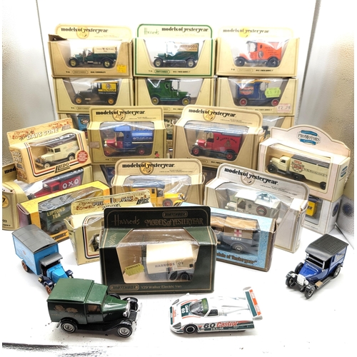 140 - Large Quantity (31) Models of yesteryear and Other Vintage Diecast Collectable Cars - Lesney Matchbo... 