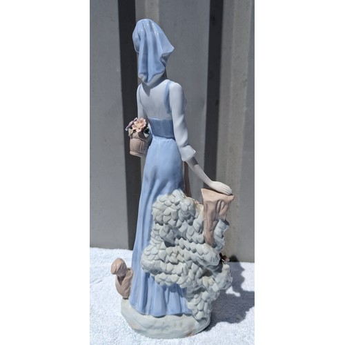 71 - Large Wonderful Ceramic Figurine of Lady With Basket of Flowers With Chicken At Her Feet No Damages ... 