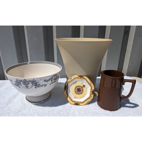 85 - Wedgwood Contrasts Bowl 22cm Diameter, Along With Wedgwood Home Large Vase 27cm, Wedgwood Atlas Asht... 