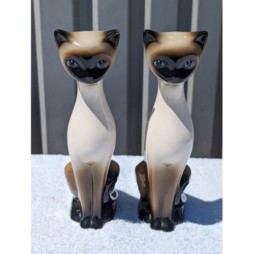 96 - Vintage Pair Trentham Siamese Cat Ceramic Ornaments 30cm Marked 331 To Base