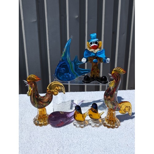 103 - Quantity (7) Murano Glass Figures, Two Large Cockerels 25cm, Clwon, Large Fish 20cm, Two Small Amber... 