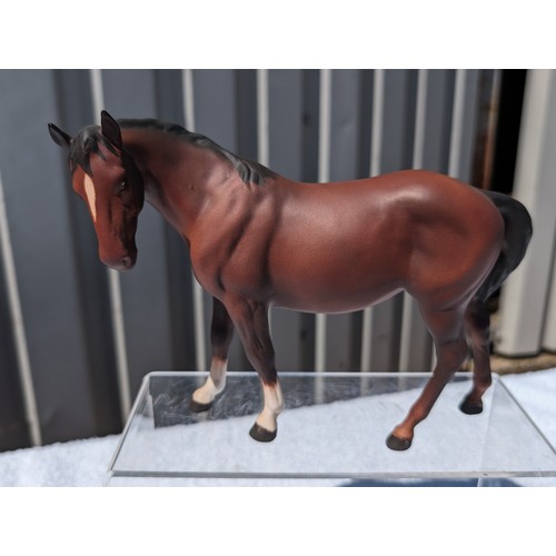 105 - Excellent Beswick Group (3) Matte Bay Two Largest 20cm - Plus Foal All In Excellent Condition