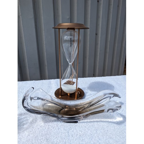 119 - Glassart Dish 20cm Plus Sand Timer 25cm