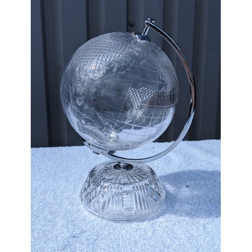 138 - Excellent Retired Waterford Crystal World Globe, Etched Waterford Mark To Base Excellent Condition 3... 