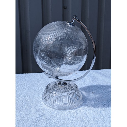 138 - Excellent Retired Waterford Crystal World Globe, Etched Waterford Mark To Base Excellent Condition 3... 