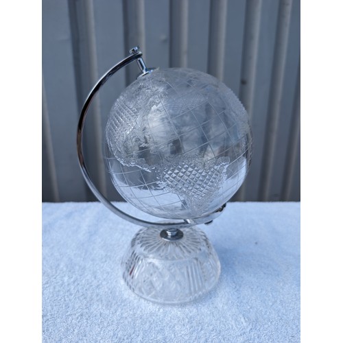 138 - Excellent Retired Waterford Crystal World Globe, Etched Waterford Mark To Base Excellent Condition 3... 