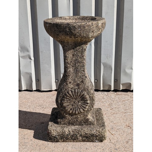 20 - Composite Stone Solid One Piece Birdbath - Weathered Patina And Attractive Design 65cm