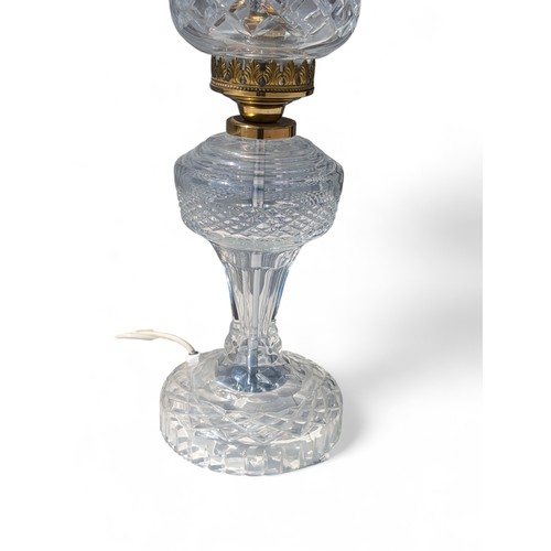 68 - Fabulous Waterford Crystal Inishturk Electric Lamp - 56cm Working Order, No Damages to Note. Fabulou... 