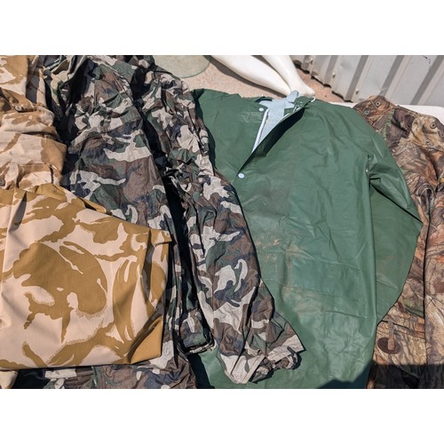 109 - Large Bundle Mostly Military Issue Camo Gear - Vintage - Fitzgerald Waterproofs / Wax Jackets / Dese... 