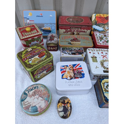 255 - Quantity Collectable Tins, Most Contemporary