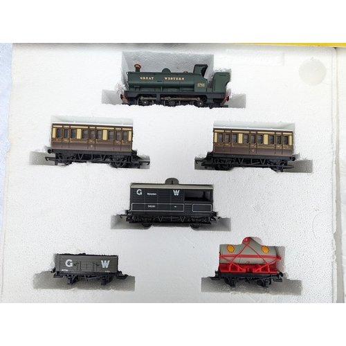 307 - Hornby 00 Gauge R1000 GWR Mixed Traffic Set - With Box Of Issued