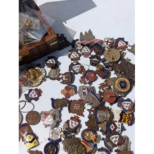 82 - Large Qty Badges, Pins, Etc. Military, Coronation, Lots to See !