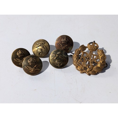 133 - Original RAF Brass Cap Badge With Lugs & Pin, along with 5 RAF Military Buttons by Firmin