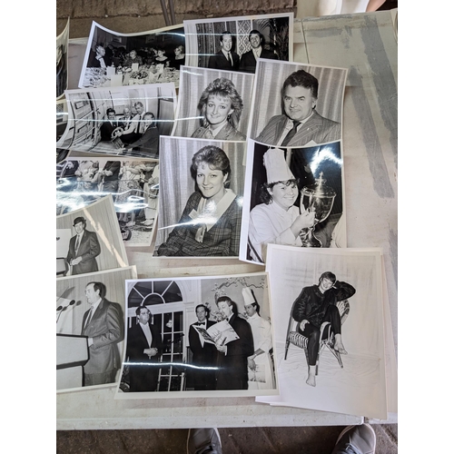 24 - # NOTE 193 IMAGES # HUGE QUANTITY APPX 100KG, PHOTOGRAPHS, COVERING A LIFESWORK FROM THE 1950S-1980S... 