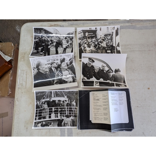 24 - # NOTE 193 IMAGES # HUGE QUANTITY APPX 100KG, PHOTOGRAPHS, COVERING A LIFESWORK FROM THE 1950S-1980S... 