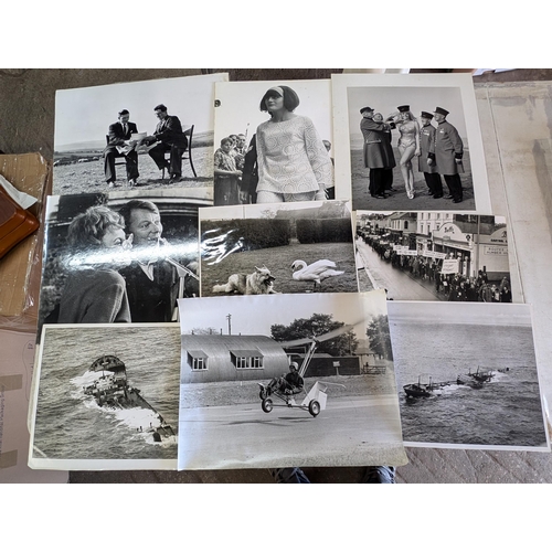 24 - # NOTE 193 IMAGES # HUGE QUANTITY APPX 100KG, PHOTOGRAPHS, COVERING A LIFESWORK FROM THE 1950S-1980S... 