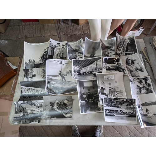 24 - # NOTE 193 IMAGES # HUGE QUANTITY APPX 100KG, PHOTOGRAPHS, COVERING A LIFESWORK FROM THE 1950S-1980S... 