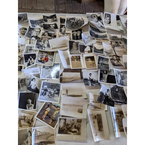 24 - # NOTE 193 IMAGES # HUGE QUANTITY APPX 100KG, PHOTOGRAPHS, COVERING A LIFESWORK FROM THE 1950S-1980S... 