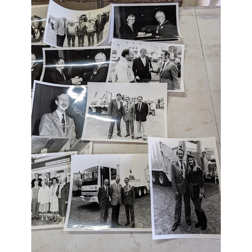 24 - # NOTE 193 IMAGES # HUGE QUANTITY APPX 100KG, PHOTOGRAPHS, COVERING A LIFESWORK FROM THE 1950S-1980S... 